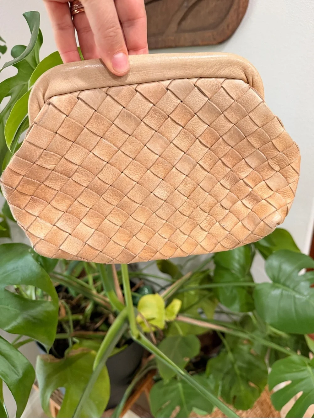 Salvador Bachiller Woven Leather Clutch Kisslock Frame Tan Bag